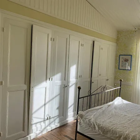 Hébergement de vacances Ancienne Colonie Dans Le Centre De St Denis D'oleron