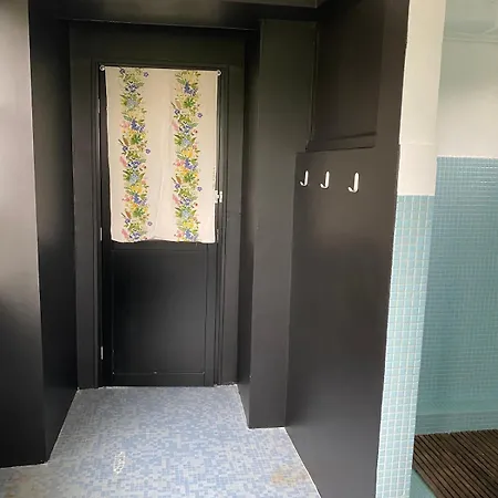 Ancienne Colonie Dans Le Centre De St Denis D'oleron Saint-Denis-dʼOléron