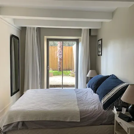 Hébergement de vacances Ancienne Colonie Dans Le Centre De St Denis D'oleron *