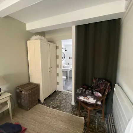 Hébergement de vacances Ancienne Colonie Dans Le Centre De St Denis D'oleron